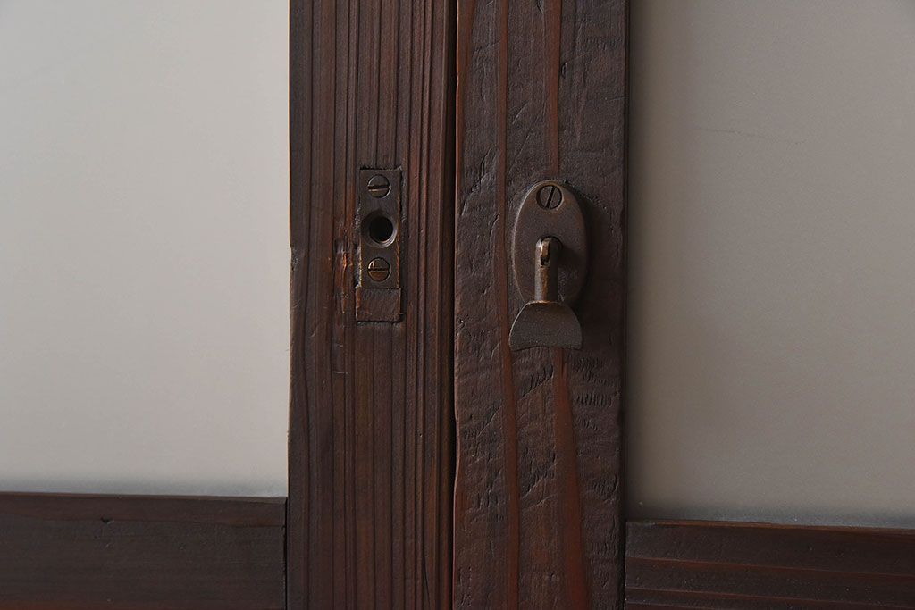 和製アンティーク　クリアガラス　すりガラス　モダンな雰囲気漂うガラス戸2枚セット(引き戸)です