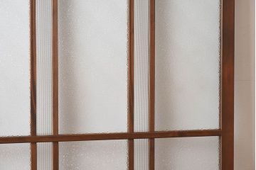 和製アンティーク　ダイヤガラス入りのレトロなガラス戸(引き戸)