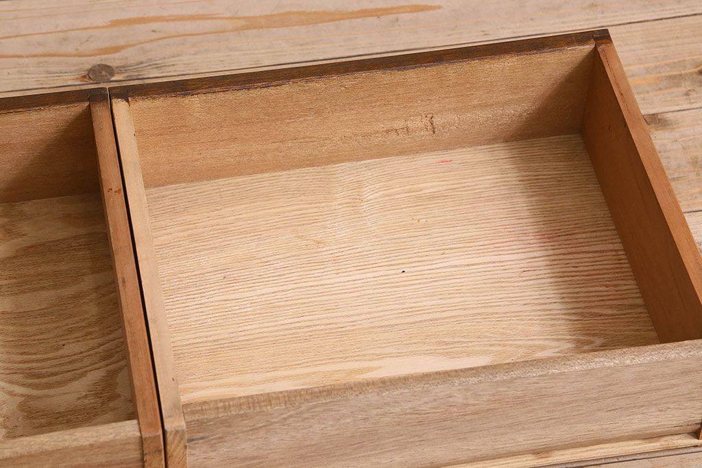 アンティーク家具　和製アンティーク　和モダンな雰囲気漂う大振りなブックケース(本箱、収納棚、戸棚、食器棚)