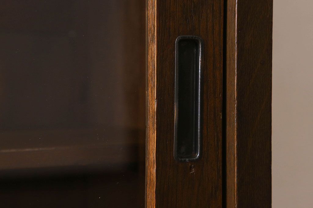 アンティーク家具　和製アンティーク　和モダンな雰囲気漂う大振りなブックケース(本箱、収納棚、戸棚、食器棚)