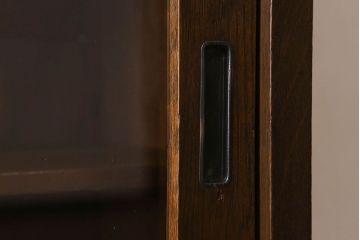 アンティーク家具　和製アンティーク　和モダンな雰囲気漂う大振りなブックケース(本箱、収納棚、戸棚、食器棚)