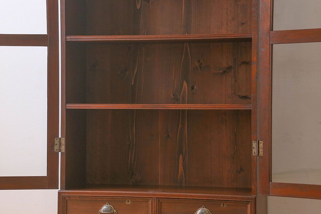 アンティーク家具　大正ロマン　前面栗材　上品なデザインのアンティークブックケース(本箱、収納棚、戸棚、食器棚)