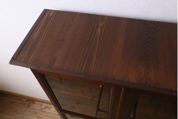 アンティーク家具　大正ロマン　前面栗材　上品なデザインのアンティークブックケース(本箱、収納棚、戸棚、食器棚)