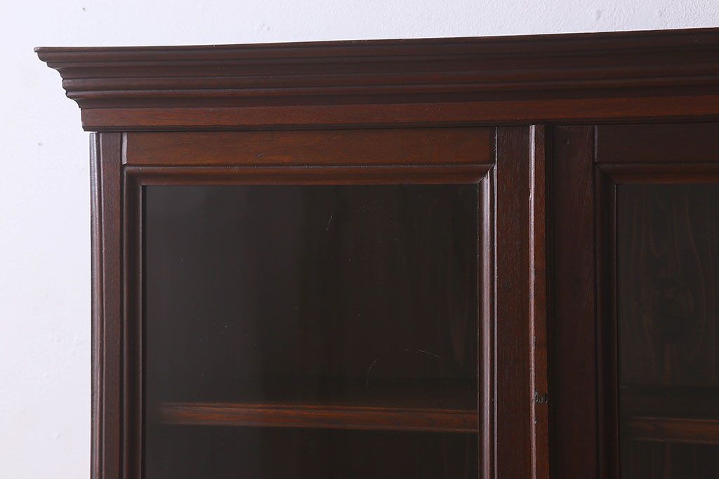 アンティーク家具　大正ロマン　前面栗材　上品なデザインのアンティークブックケース(本箱、収納棚、戸棚、食器棚)