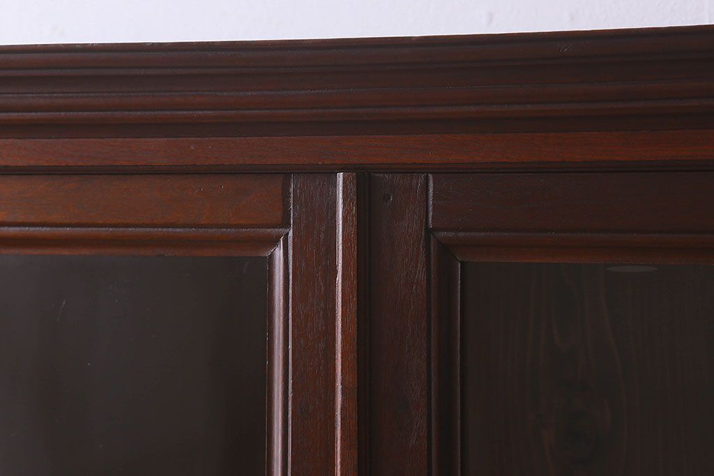 アンティーク家具　大正ロマン　前面栗材　上品なデザインのアンティークブックケース(本箱、収納棚、戸棚、食器棚)