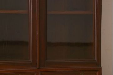 アンティーク家具　大正ロマン　前面栗材　上品なデザインのアンティークブックケース(本箱、収納棚、戸棚、食器棚)