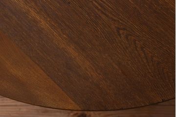 アンティーク家具　和製アンティーク　古い栓材の質感が味わい深い丸ちゃぶ台(座卓、ローテーブル、折り畳みテーブル)