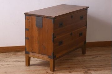 アンティーク家具　和製アンティーク　脚付き!明るい木の色合いが素敵なローチェスト(ローボード、引き出し、テレビ台)