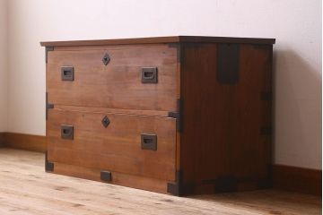 アンティーク家具　和製アンティーク　明るい木の色合いが素敵なローチェスト(ローボード、引き出し、テレビ台)