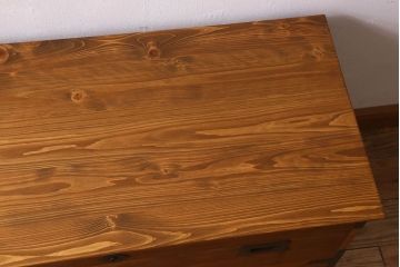 アンティーク家具　和製アンティーク　明るい木の色合いが素敵なローチェスト(ローボード、引き出し、テレビ台)