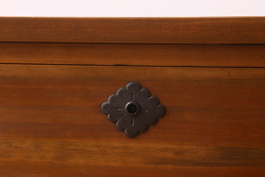 アンティーク家具　和製アンティーク　明るい木の色合いが素敵なローチェスト(ローボード、引き出し、テレビ台)