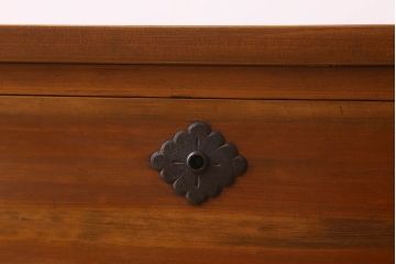 アンティーク家具　和製アンティーク　明るい木の色合いが素敵なローチェスト(ローボード、引き出し、テレビ台)