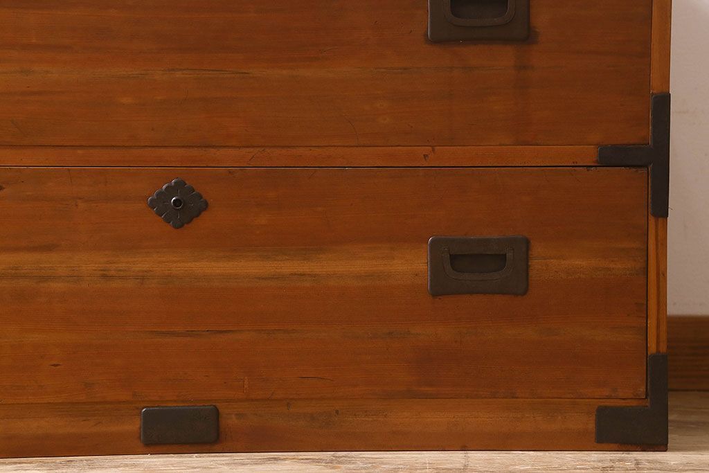 アンティーク家具　和製アンティーク　明るい木の色合いが素敵なローチェスト(ローボード、引き出し、テレビ台)