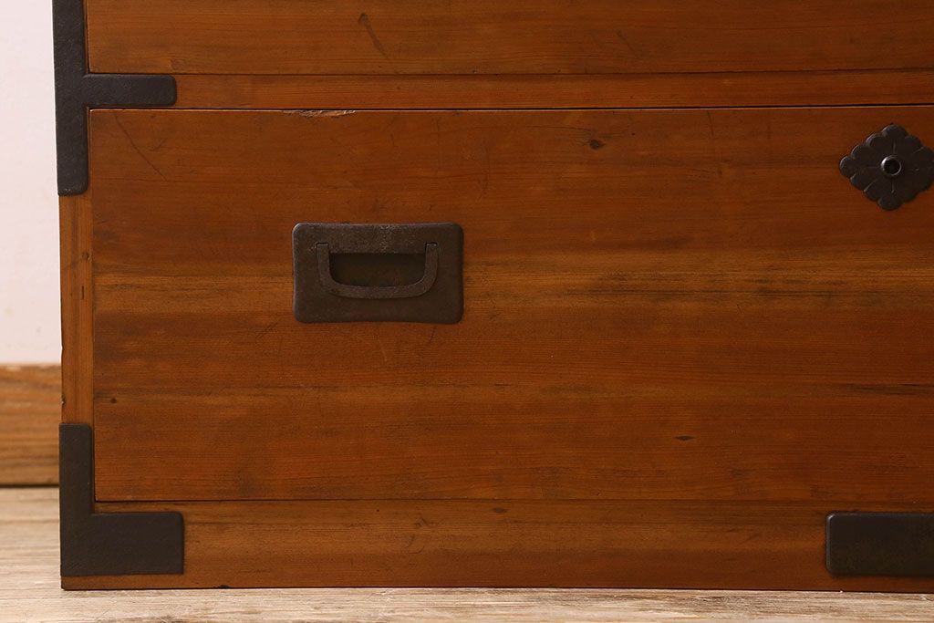 アンティーク家具　和製アンティーク　明るい木の色合いが素敵なローチェスト(ローボード、引き出し、テレビ台)