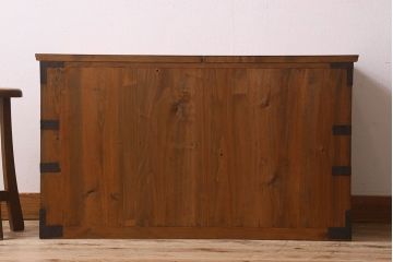 アンティーク家具　和製アンティーク　明るい木の色合いが素敵なローチェスト(ローボード、引き出し、テレビ台)