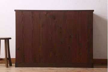 アンティーク家具　和製アンティーク　チェッカーガラス入り!6杯の引き出し付き戸棚(収納棚、食器棚)