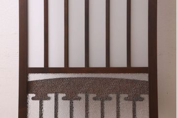 和製アンティーク　すりガラス　ダイヤガラス　意匠が魅力的なヒノキ材の格子戸(引き戸、ガラス戸)
