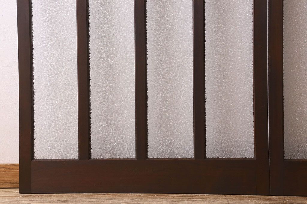 和製アンティーク　モダンな雰囲気漂う　ダイヤガラスが施されたヒノキ材のガラス戸2枚セット(引き戸)