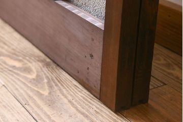 和製アンティーク　モダンな雰囲気漂う　ダイヤガラスが施されたヒノキ材のガラス戸2枚セット(引き戸)