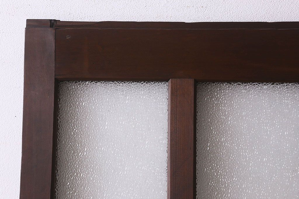 和製アンティーク　モダンな雰囲気漂う　ダイヤガラスが施されたヒノキ材のガラス戸2枚セット(引き戸)