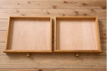 ブランド家具　中古　ペニーワイズ　引き出し付　温もりを感じるダイニングテーブル(机、リビングテーブル)