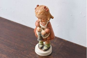 アンティーク雑貨　ビンテージ　日本製　ceramics japan ucagco　少女人形(フィギュリン、置物)