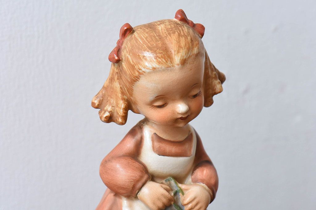 アンティーク雑貨　ビンテージ　日本製　ceramics japan ucagco　少女人形(フィギュリン、置物)