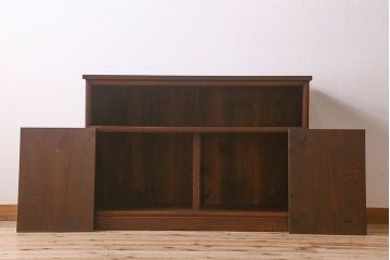 レトロ家具　和製アンティーク　栗材　欅材　チェッカーガラス入り　レトロで実用的な収納棚(戸棚、食器棚、本箱)
