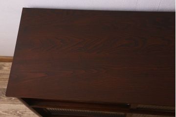 レトロ家具　和製アンティーク　栗材　欅材　チェッカーガラス入り　レトロで実用的な収納棚(戸棚、食器棚、本箱)