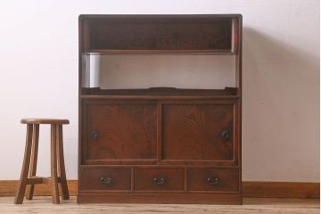 アンティーク家具　【展示品】和製アンティーク　明治〜大正期　木目が美しい総欅材の茶棚(収納棚、食器棚、飾り棚)