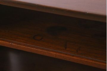 アンティーク家具　【展示品】和製アンティーク　明治〜大正期　木目が美しい総欅材の茶棚(収納棚、食器棚、飾り棚)