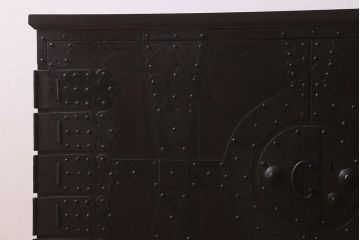 アンティーク家具　和製アンティーク　台輪付き!観音開き時代箪笥ローボード(ローチェスト、引き出し、衣装箪笥、テレビ台)