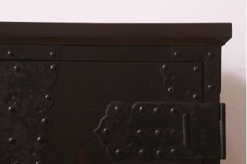 アンティーク家具　和製アンティーク　台輪付き!観音開き時代箪笥ローボード(ローチェスト、引き出し、衣装箪笥、テレビ台)