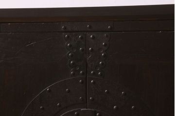 アンティーク家具　和製アンティーク　台輪付き!観音開き時代箪笥ローボード(ローチェスト、引き出し、衣装箪笥、テレビ台)