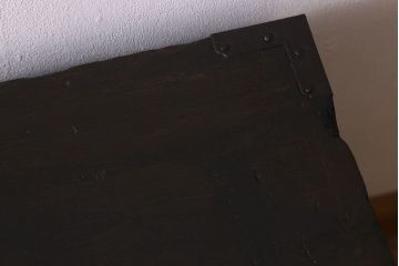 アンティーク家具　和製アンティーク　江戸〜明治期!重厚感のある佇まい　総桐材　観音開きの箪笥ローチェスト(ローボード、衣装箪笥、引き出し、桐箪笥、桐たんす)