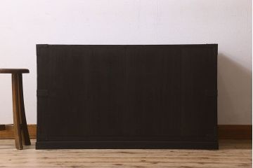 アンティーク家具　和製アンティーク　江戸〜明治期!重厚感のある佇まい　総桐材　観音開きの箪笥ローチェスト(ローボード、衣装箪笥、引き出し、桐箪笥、桐たんす)