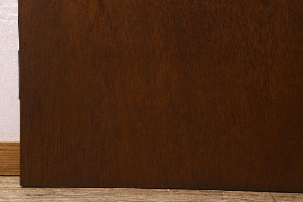 昭和レトロ　温かみのある質感が素敵な木製ドア(扉)