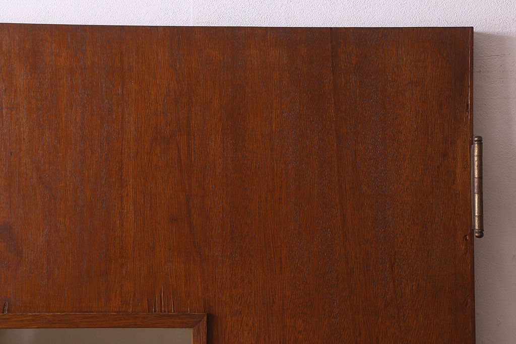 昭和レトロ　温かみのある質感が素敵な木製ドア(扉)