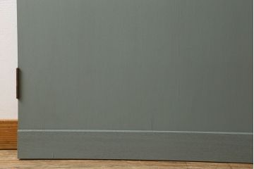 ペイント建具　銀モールガラス入りのレトロなドア(扉)