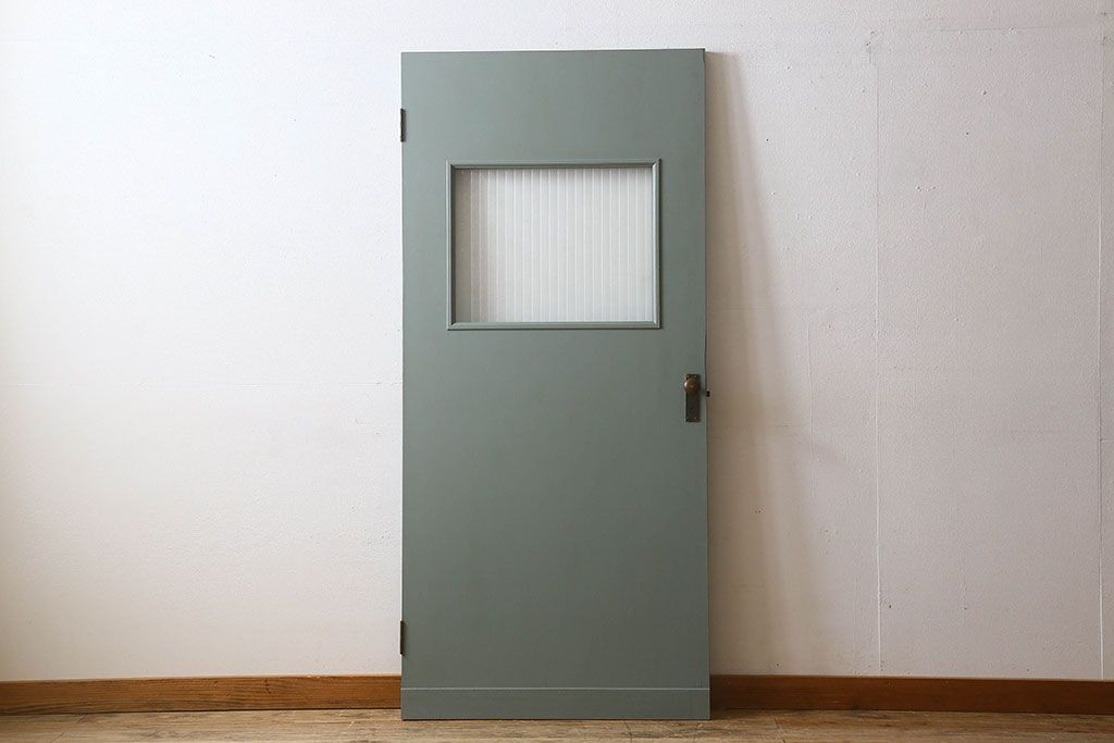 ペイント建具　銀モールガラス入りのレトロなドア(扉)