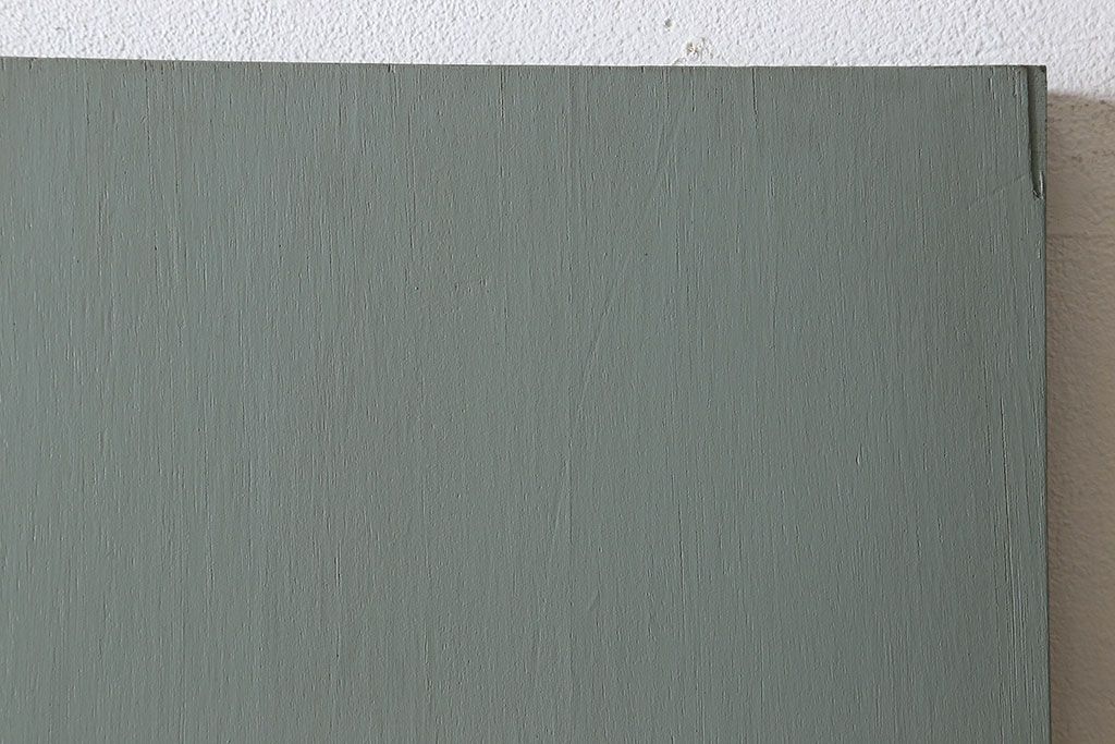 ペイント建具　銀モールガラス入りのレトロなドア(扉)