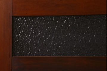 昭和レトロ　両開き　優美なデザインの取っ手が素敵な檜材製の親子ドア(扉)