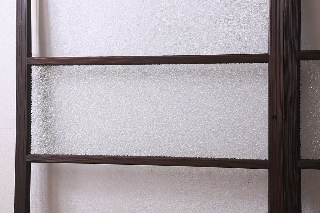 和製アンティーク　ダイヤガラス入り!深みのある木の色合いが素敵なガラス戸(引き戸)