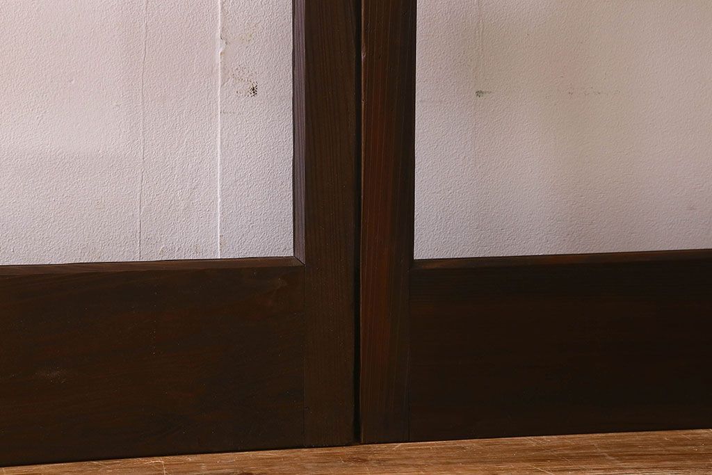 和製アンティーク　ダイヤガラス入り!深みのある木の色合いが素敵なガラス戸(引き戸)