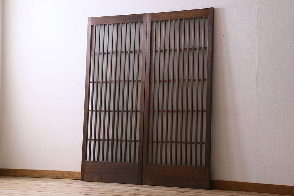 昭和期　すりガラス入り!縦桟が魅力的な格子戸(引き戸、ガラス戸)2枚セット(2)