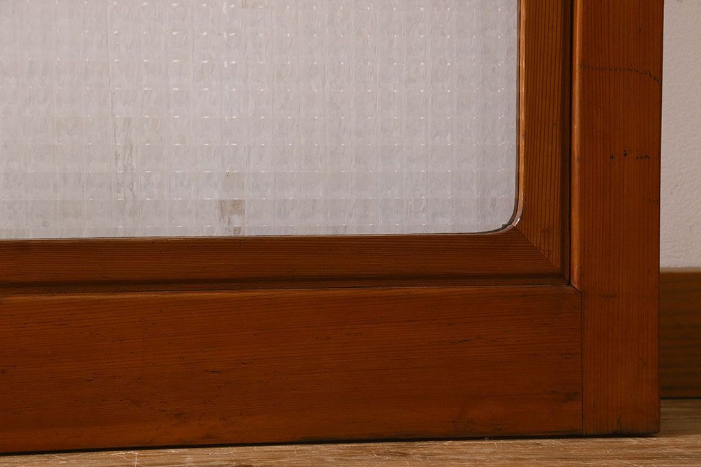 昭和レトロ　クリアガラス　チェッカーガラス使用!温かみのある雰囲気のヒノキ材のガラス戸(窓、引き戸)2枚セット