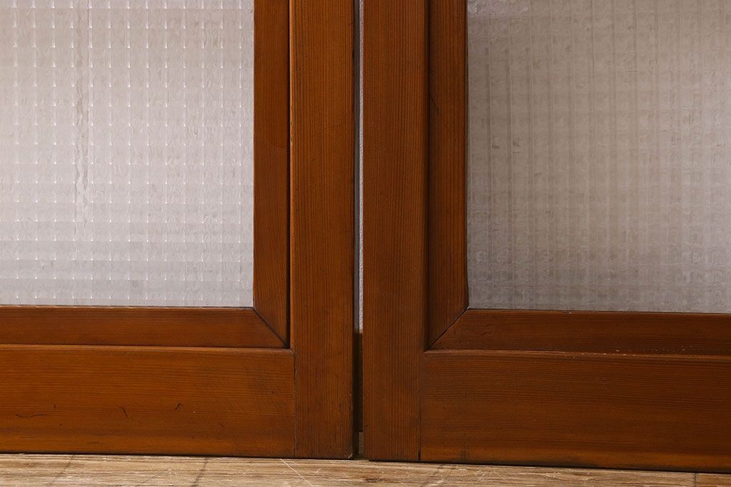 昭和レトロ　クリアガラス　チェッカーガラス使用!温かみのある雰囲気のヒノキ材のガラス戸(窓、引き戸)2枚セット