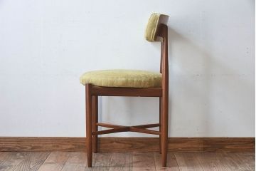 北欧家具　G-PLAN(ジープラン)　Fresco(フレスコ)　明るい色合いが素敵なビンテージサーキュラーチェア(ダイニングチェア、椅子)(1)