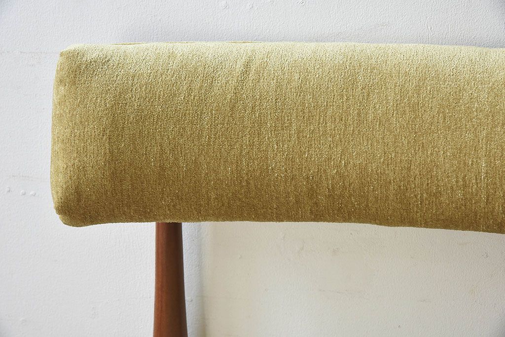 北欧家具　G-PLAN(ジープラン)　Fresco(フレスコ)　明るい色合いが素敵なビンテージサーキュラーチェア(ダイニングチェア、椅子)(1)