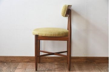 北欧家具　G-PLAN(ジープラン)　Fresco(フレスコ)　明るい色合いが素敵なビンテージサーキュラーチェア(ダイニングチェア、椅子)(2)